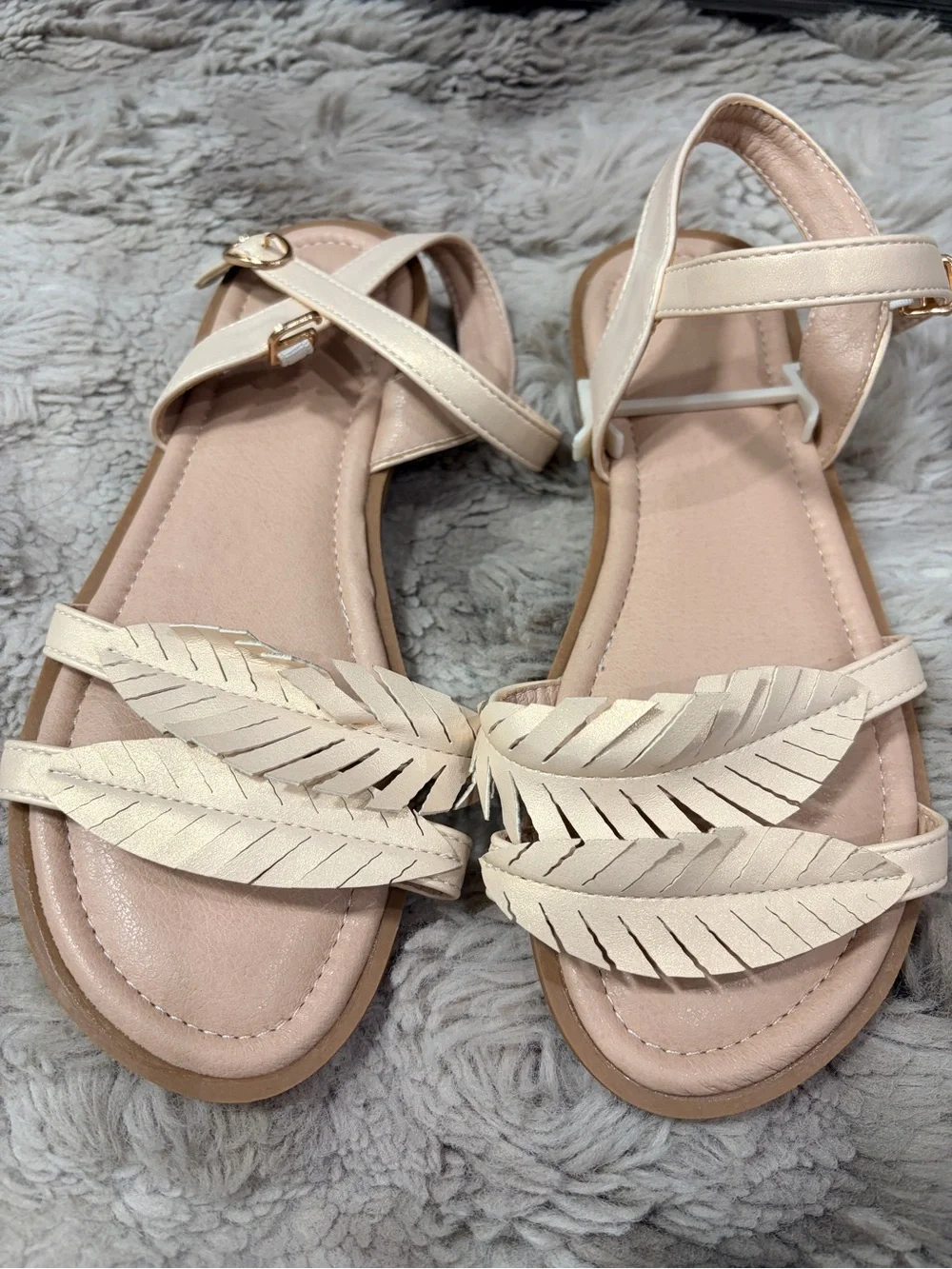Women’s Beige Leaf Strap Sandals
